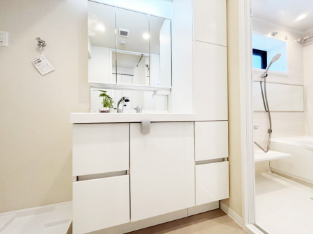 ���ʑ�E���ʏ��@������������ʉ��ώ��Œ��̐g�x�x�����K