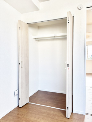 ���[�@�S�����N���[�[�b�g�t��