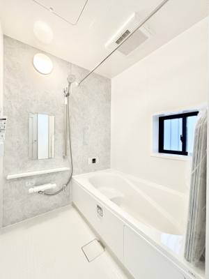 �����@���������@�t���̃o�X���[���ł��ł����K�ȃo�X�^�C�����y���߂܂��I