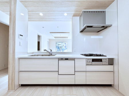 �L�b�`���@�������������I�ɁA�y�����I�V�X�e���L�b�`��  