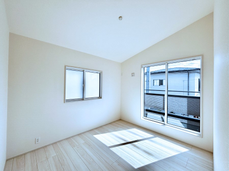 �Q���@���邢�o���R�j�[�T�C�h�ɗm����ݒu�B�ڊo�߂̗ǂ��Q���ɁB