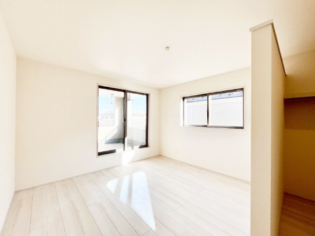 ���̑����ρ@�o���R�j�[���J�������v���X���Ă����m��