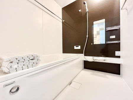 �����@����̔�������Ă���閾�邢�������̂���o�X���[��