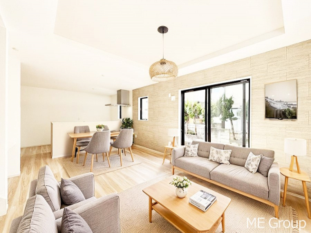 ���r���O�@�������������͋C�̂k�c�j�͉Ƒ��݂�Ȃ̉��K��ԁ��Ƌ��CG�ł�