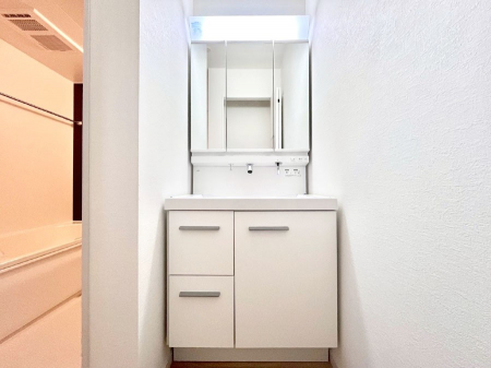 ���ʑ�E���ʏ��@�傫�����₷���O�ʋ��Ő�����������ʑ�́A�g�����Ȃ݃`�F�b�N�┧�̂������ɂ������߂ł��B 