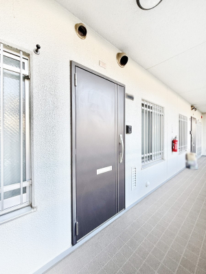 ���ց@�����C�����ǂ��Ƒ��₨�q�l�����o�}�����Ă���錺��