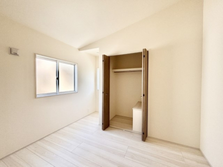 �q�������@�q�ǂ������ɂ҂�����̖��邢��ԁB