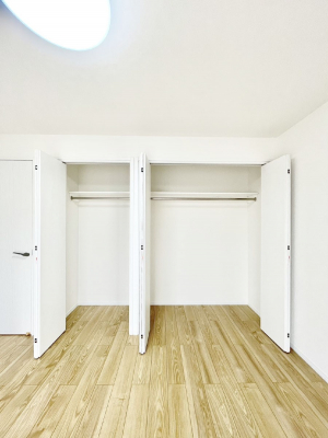 ���[�@�����Ղ�̎��[�X�y�[�X�ł��ł��Z��Ԃ��X�b�L���ۂĂ���