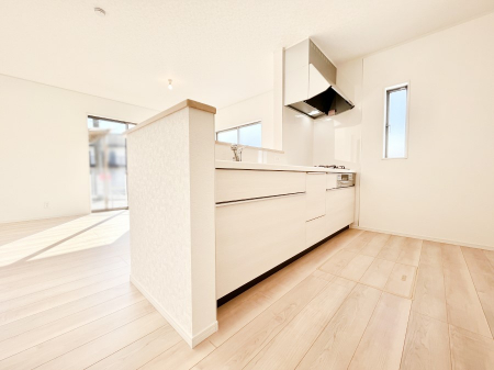 Lb`@JE^[zɊyׂB̂ƔȂ肻łˁB