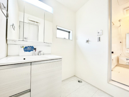 ���ʑ�E���ʏ��@�������̂�����K��Ԃł��B�����̐g�x�x���C�����ǂ����g�������܂��B 