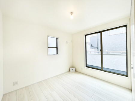 ���̑����ρ@�o���R�j�[���J�������v���X���Ă����m��