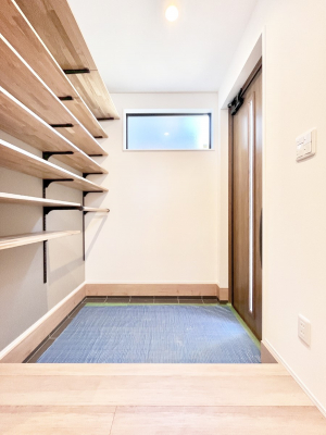 ���ց@�U�炩�肪���Ȍ��ւ��X�b�L���̌��֎��[�t