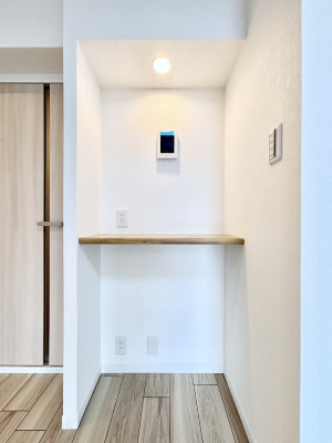 ���̑����ρ@���r���O�ɂ���J�E���^�[�͂��Ƒ��̎ʐ^��C���e���A�̏���I�Ƃ��Ă����o�ł��܂�