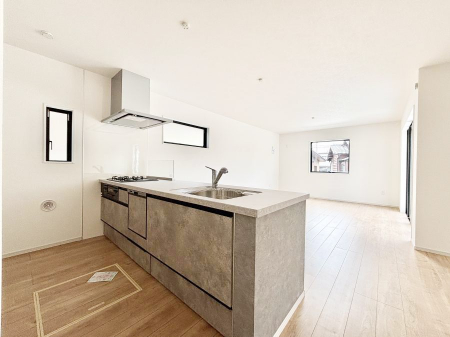 �L�b�`���@���������Ȃ��炲�Ƒ��Ƃ̉�b���y���߂�ΖʃJ�E���^�[�L�b�`��