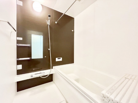 �����@����̔�������Ă���閾�邢�������̂���o�X���[��