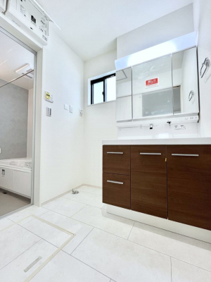 ���̑��@�g�x�x���X���[�Y�ɂ����Ȃ���E�ߏ�B  