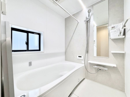 �����@����̔�����₷��؂ȃo�X�^�C���B�������Ƃ����C���y����Ŕ����Ƃ肽���ł��ˁI  