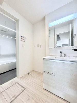 ���̑��@�������̂�����K��Ԃł��B�����̐g�x�x���C�����ǂ����g�������܂��B 