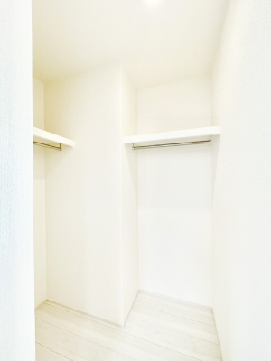 ���̑��@�ߗނ��n���K�[�Ɋ|�����܂܎��[�ł���WIC�B�ߗނ̐������ڂ����₷���ĕ֗��ł��I