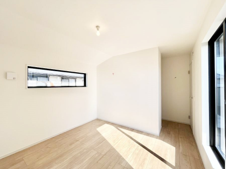 ���̑����ρ@�o���R�j�[���J�������v���X���Ă����m��