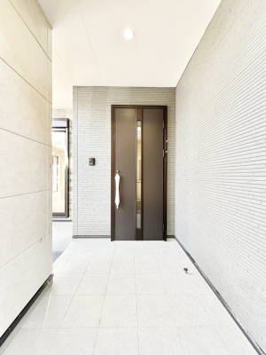 ���ց@���֑O�͉J���~���Ă��G��ɂ��������t��