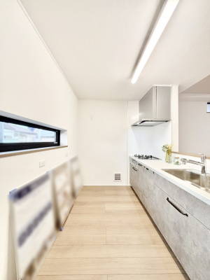 �L�b�`���@��Ƃ肠��L�b�`���ł͂��Ƒ��Ɗy�������������ł��܂��B