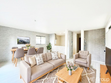 ���r���O�@�������������͋C�̂k�c�j�͉Ƒ��݂�Ȃ̉��K��ԁ��Ƌ��CG�ł�