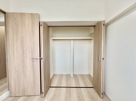 ���[�@�����Ղ�̎��[�X�y�[�X�ł��ł��Z��Ԃ��X�b�L���ۂĂ���