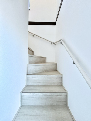 ���̑��@���S�����l�����K�i�ɂ͎肷���ݒu���Ă��܂�