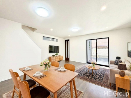 ���r���O�@���Ƒ��̓��₩�Șb�����ŕ�܂�閾�邢���r���O  ���Ƌ��CG�ł�