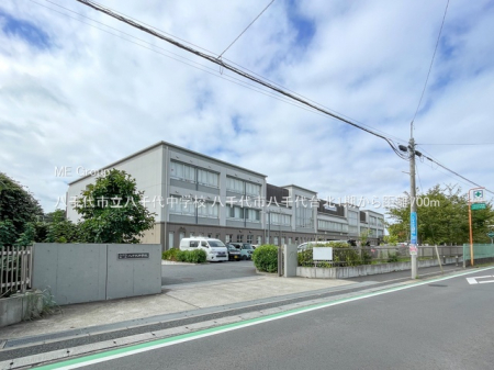 ���ӊ��@���w�Z 700m �����s������㒆�w�Z