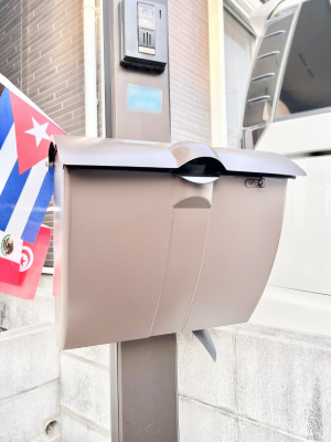 ���̑��@�V���v���f�U�C���̃|�X�g�B