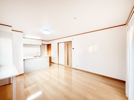 ���̑����ρ@�Ƒ������R�ƏW�܂�e���̃X�y�[�X�ɂȂ肻��