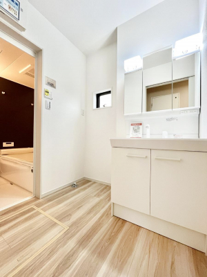 ���̑��@���������Ă���̂Ŏ��C�̑����ꏊ�ł����C���\���s���܂��B�����̐g�x�x���C�����ǂ��I