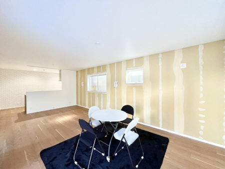 ���̑����ρ@���K�ȏ��g�[�t���̍L�X���r���O�B�Ƒ������R�ƏW�܂�e���̃X�y�[�X�ɂȂ肻��