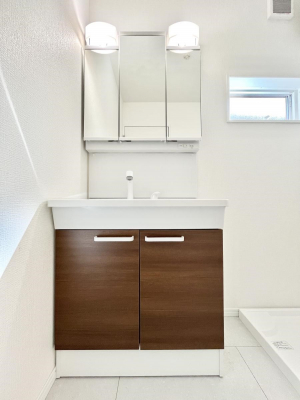 ���ʑ�E���ʏ��@�傫�����₷���O�ʋ��Ő�����������ʑ�́A�g�����Ȃ݃`�F�b�N�┧�̂������ɂ������߂ł��B 