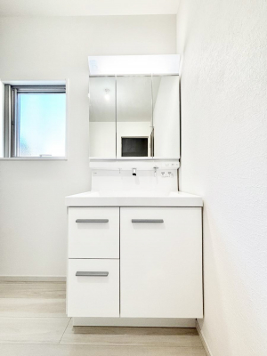 ���ʑ�E���ʏ��@���[�͂Ƌ@�\���ɗD�ꂽ���ʉ��ϑ�