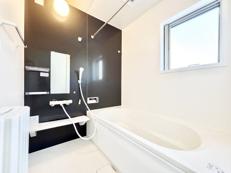 �����@����̔�������Ă���閾�邢�������̂���o�X���[��