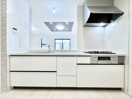 �L�b�`���@�������������I�ɁA�y�����I�V�X�e���L�b�`��  