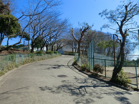 ӊ@wZ 1070m ˎs͌ˏwZ