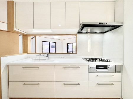 �L�b�`���@�L�X�Ƃ����g������̗ǂ��L�b�`���œ��X�̂��������y�����Ȃ肻��