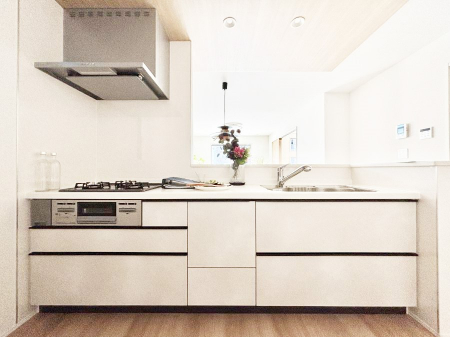 �L�b�`���@�������������I�ɁA�y�����I�V�X�e���L�b�`��