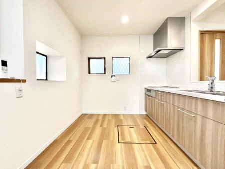 �L�b�`���@��Ƃ肠��L�b�`���ł͂��Ƒ��Ɗy�������������ł��܂��B