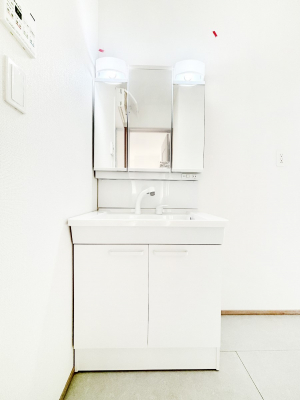 ���ʑ�E���ʏ��@�O�ʋ��L���r�l�b�g�E�V�����[�t�����ʉ��ϑ�ŖZ�������̐g�x�x���X���[�Y�ɁI