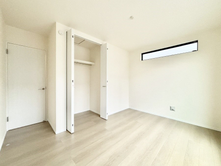 �q�������@�q�������ɂ��������߂Ȏ��[�X�y�[�X�����Ղ�̋���