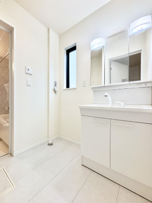 ���̑��@���������Ă���̂Ŏ��C�̑����ꏊ�ł����C���\���s���܂��B�����̐g�x�x���C�����ǂ��I