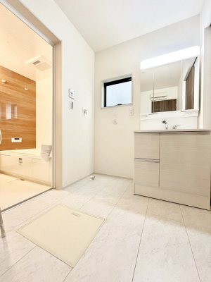 ���̑��@�������̂�����K��Ԃł��B�����̐g�x�x���C�����ǂ����g�������܂��B