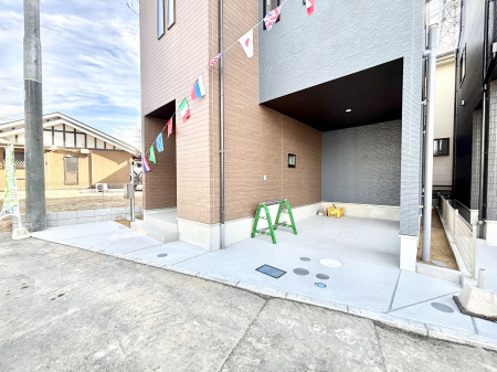 �@�����Ɍ������Ȃ����ԃX�y�[�X�B