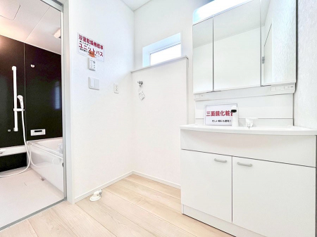 ���̑��@�������̂�����K��Ԃł��B�����̐g�x�x���C�����ǂ����g�������܂��B 