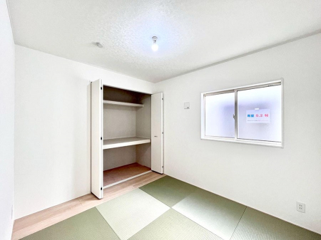 ���̑����ρ@�_�炩����̋�Ԃ́A���q�l�̗V�я�◈�q���̂����ĂȂ��̏ꏊ�Ƃ��ďd�󂵂܂��B 